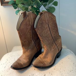Old West Vintage 045 Leather Upper Cowboy boots.
